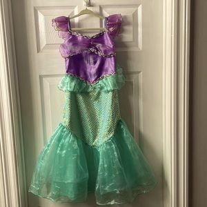 Ariel little mermaid dress and wig